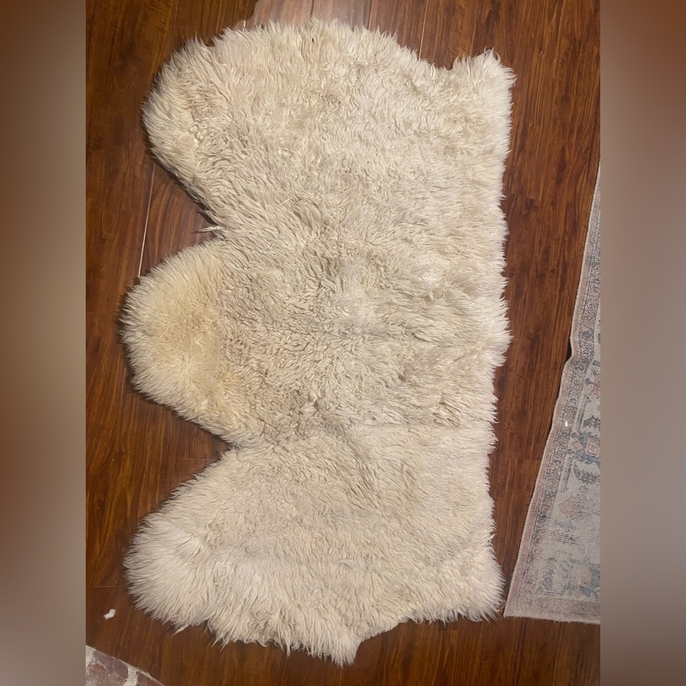 Sheepskin Rug